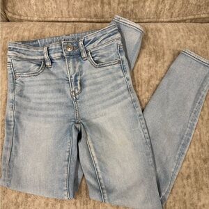 American Eagle Outfitters Light Blue Skinny Jeans